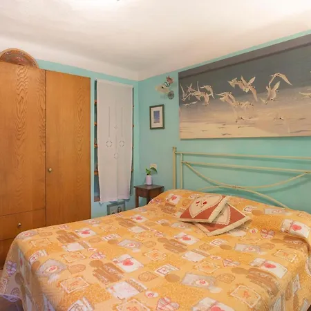 Il Borgo - Helloelba 펜션 마르차나