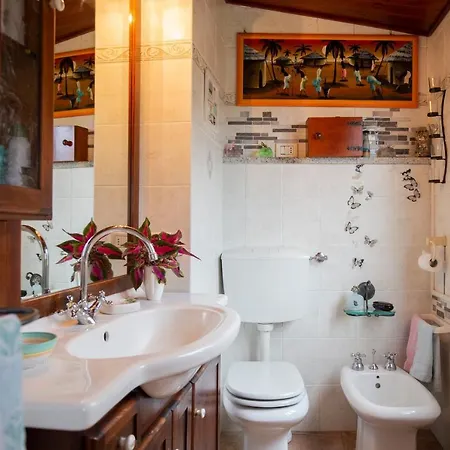 Il Borgo - Helloelba 마르차나